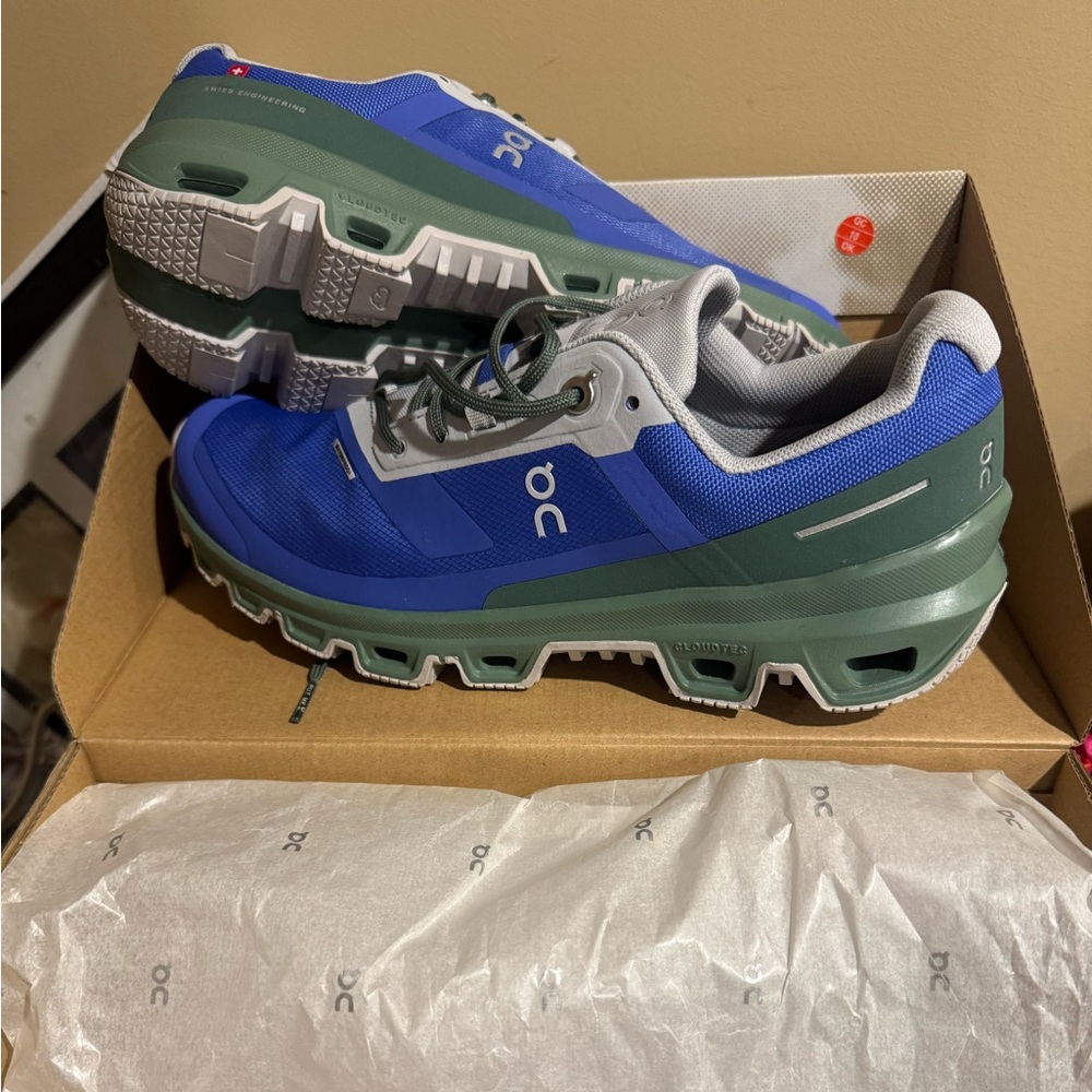 Brand new in box on cloud cloudventure
